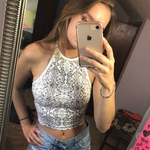 REVERSIBLE low back halter top 💥